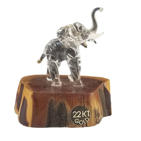 Collectible Miniature Lucky Elephant Hand Blown Art Glass Figurine w 22KT.Gold - Picture 3 of 9